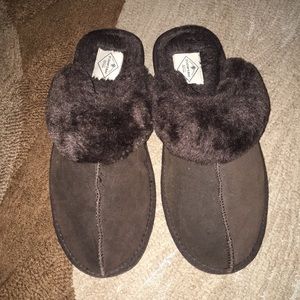 St Johns Bay Slippers